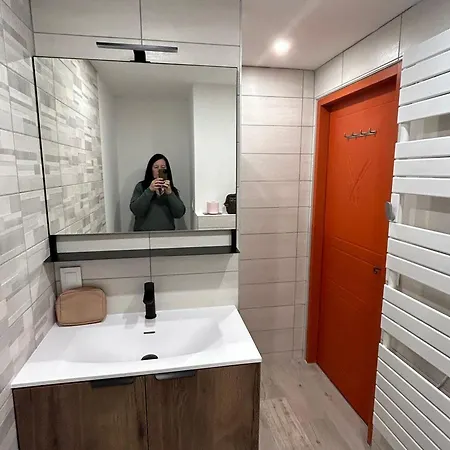 Daire Montagnard Renove 2 Chambres, Wifi, Garage, Pres Des Pistes - Fr-1-165a-50